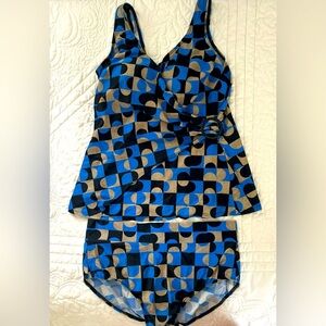 Size 16 tankini swimsuit